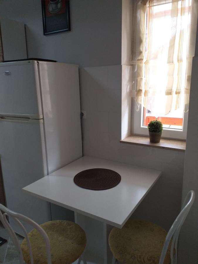 Fiesta Apartman Мішкольц Екстер'єр фото